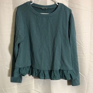 Altar’d State Green Top. Medium